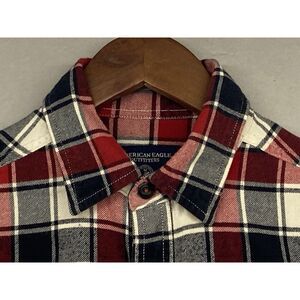 American Eagle Flannel Shirt Mens XS Red Black‎ Plaid Preppy Long Sleeve Y2K
